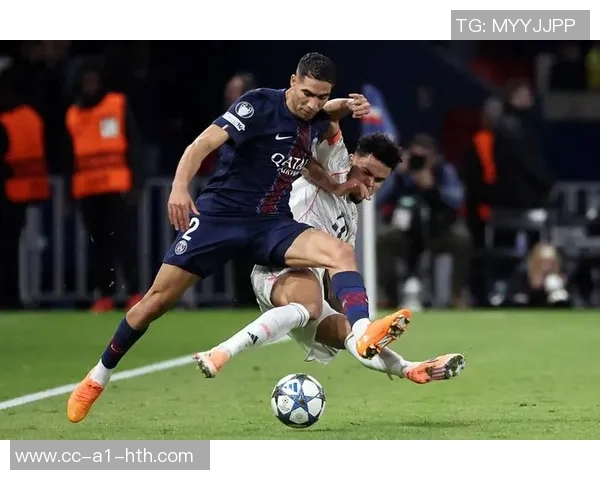 阿什拉夫回应球迷嘘声呼吁支持称夺非洲杯需团结力量 阿什拉夫回应球迷嘘声呼吁支持称夺非洲杯需团结力量